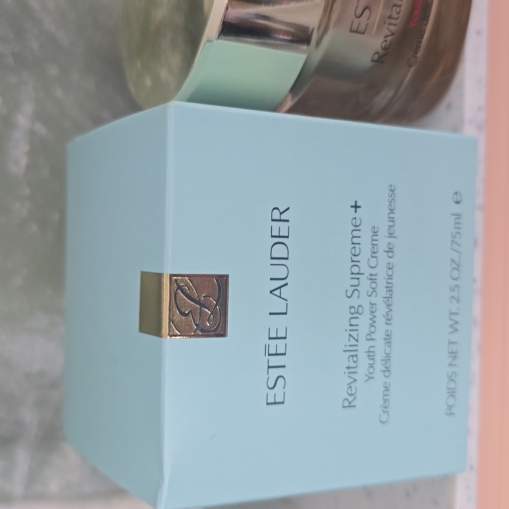 Estee Lauder Revitalizing Supreme+ Youth Power Soft Crème 2.5 Oz NIB - Picture 3 of 5